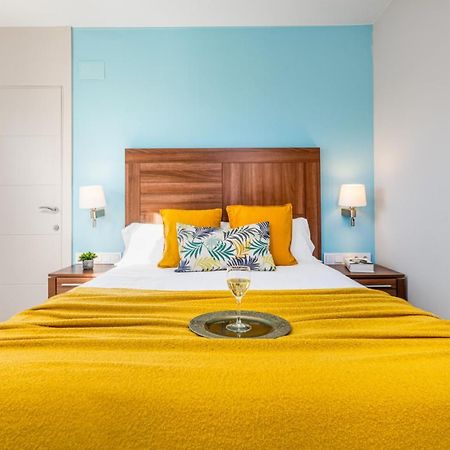 Kronos On The Beach Suite 3 บาร์เซโลนา ภายนอก รูปภาพ