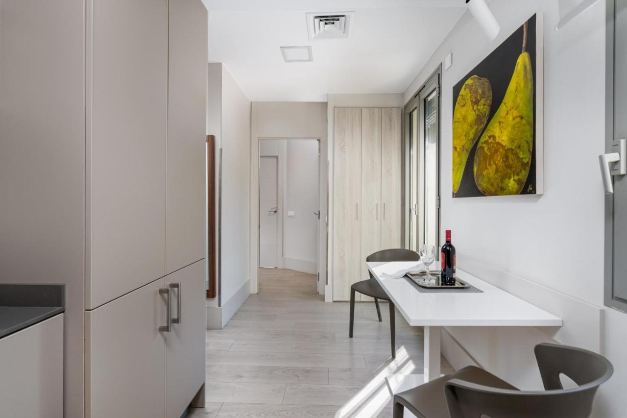 Kronos On The Beach Suite 3 บาร์เซโลนา ภายนอก รูปภาพ
