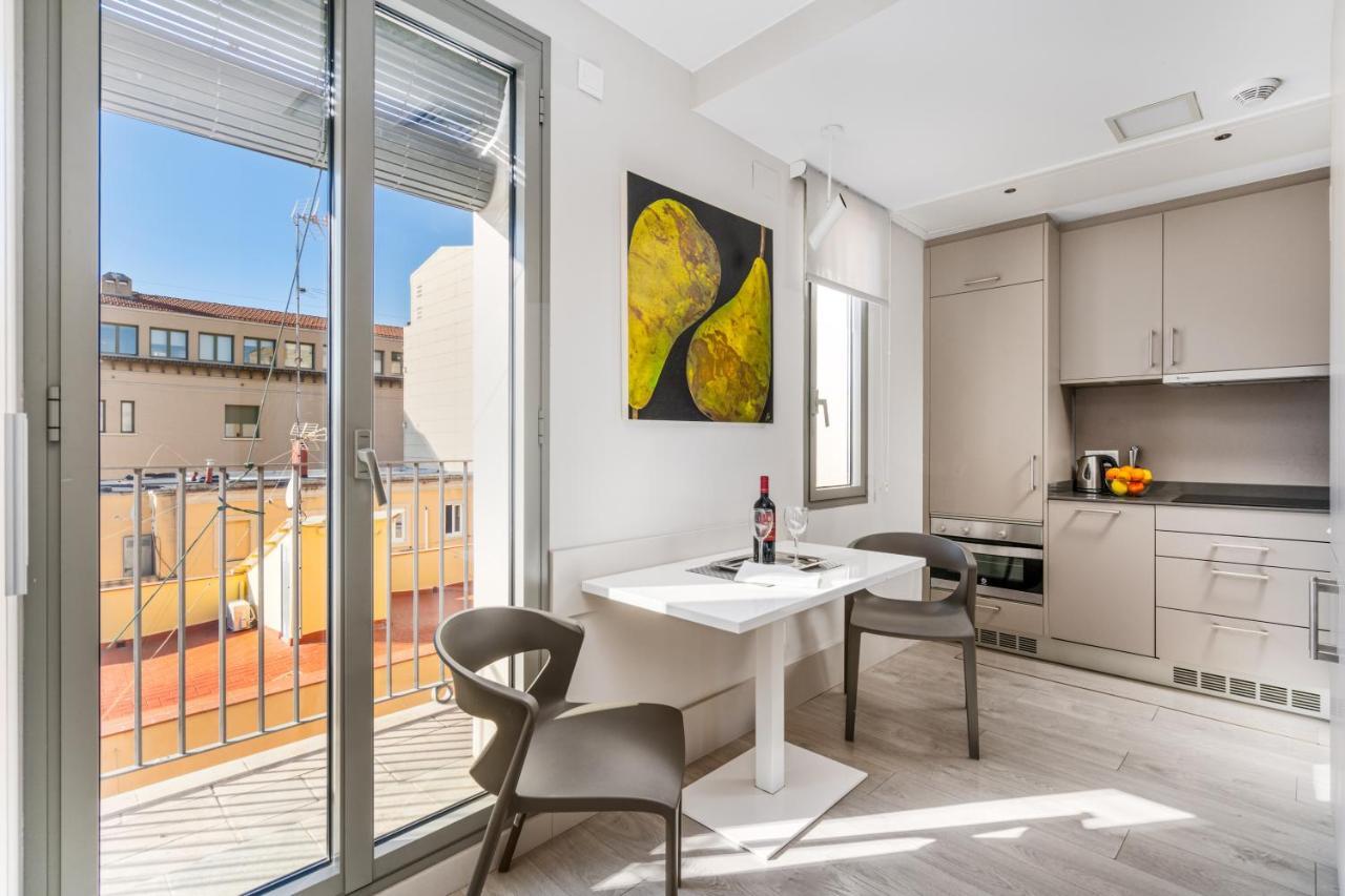Kronos On The Beach Suite 3 บาร์เซโลนา ภายนอก รูปภาพ